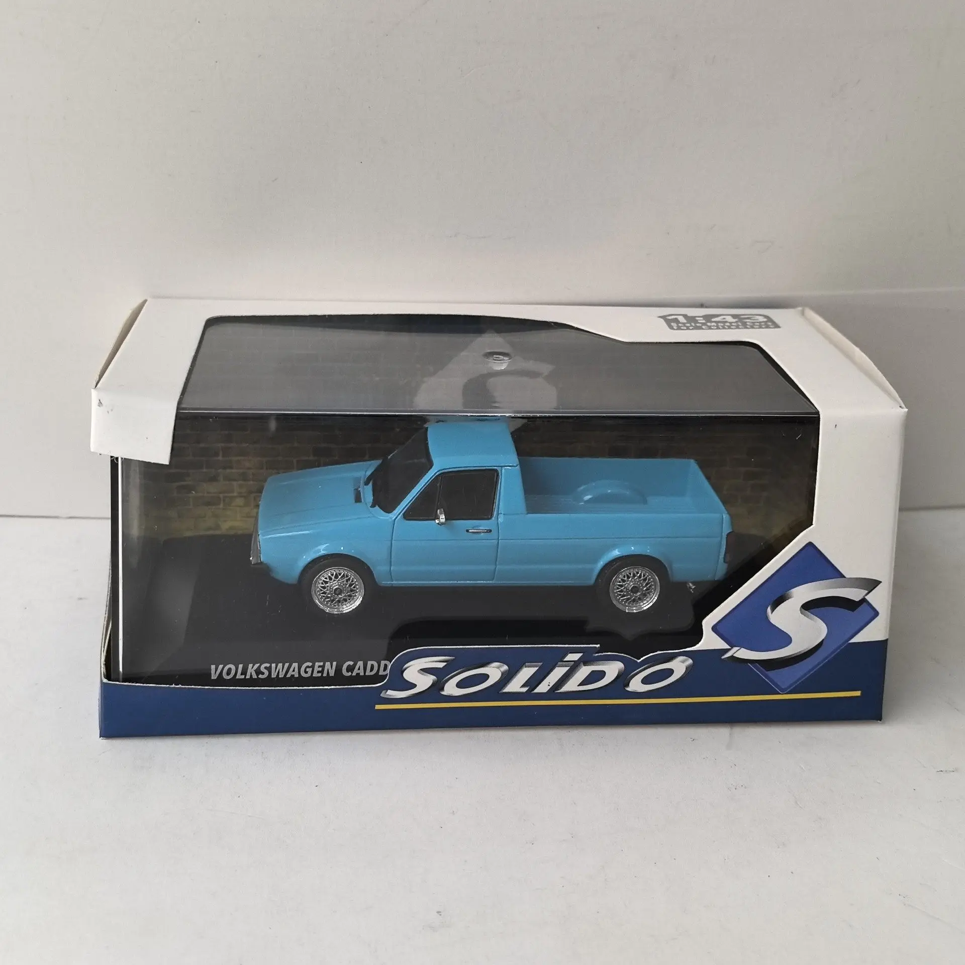 Box Cracking Diecas…