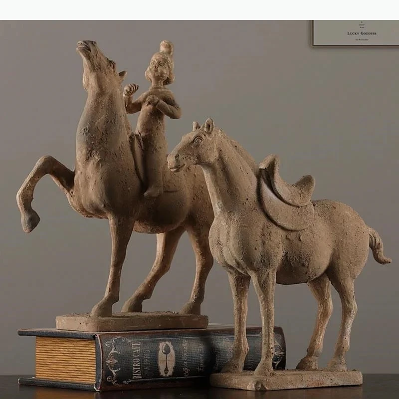 Retro Terracotta Statue Resin Ornaments Desk Decoration Simulated Unearthed Pottery Horse Sculptures Home Decor