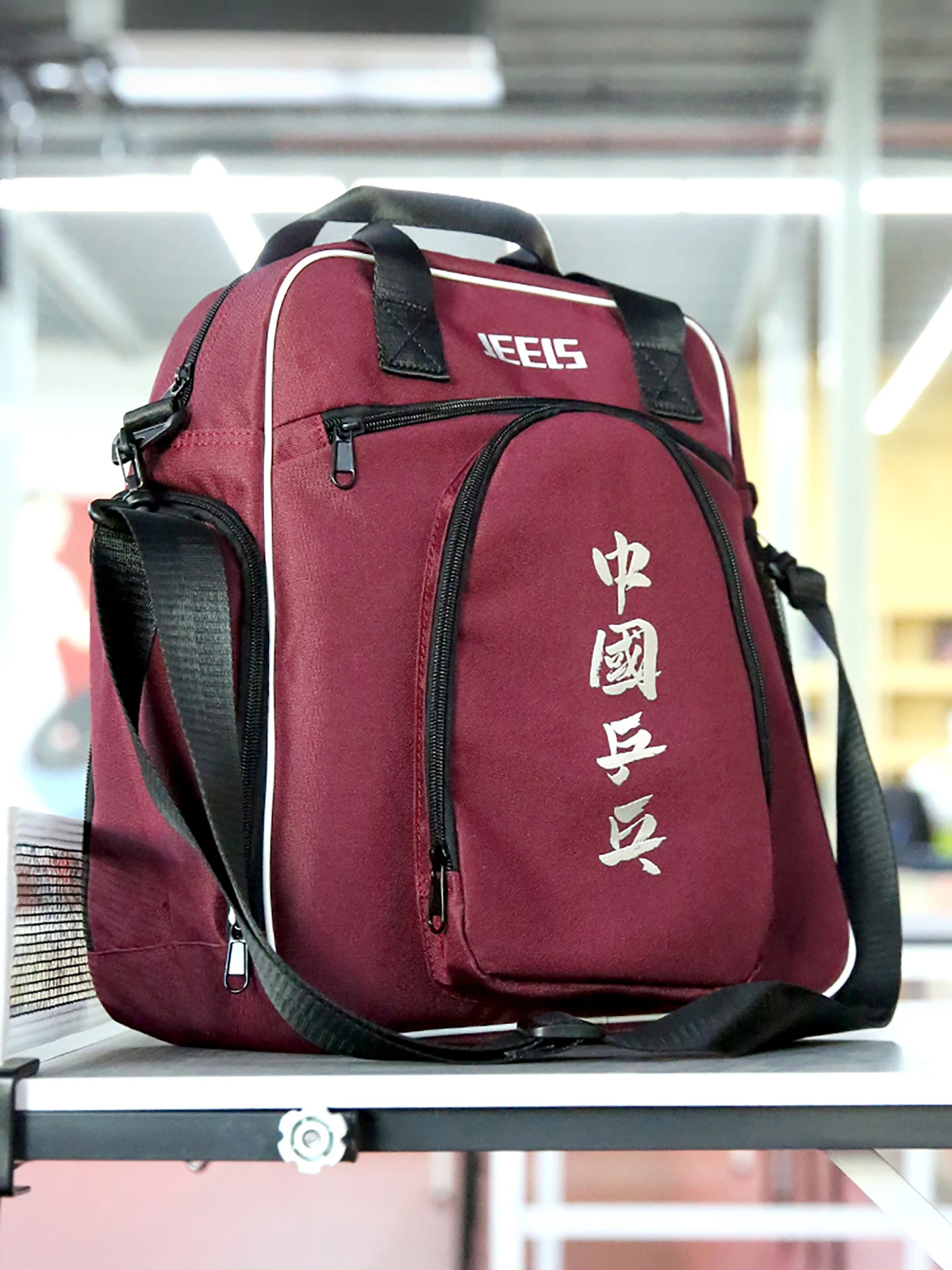 sac-de-tennis-de-table-jeels-bandouliere-unique-compartiment-independant-pour-chaussures-sac-de-rangement-pour-balles-d'entrainement-porte-epaule-ou-a-la-main-pour-les-fans-de-tennis-de-table