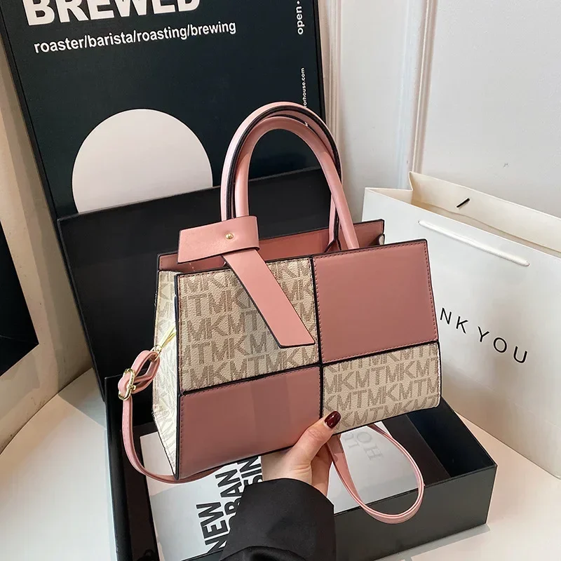 

2025 Fashion Contrasting Color Splicing Tote - Women's European-American Retro Shoulder Messenger Bag