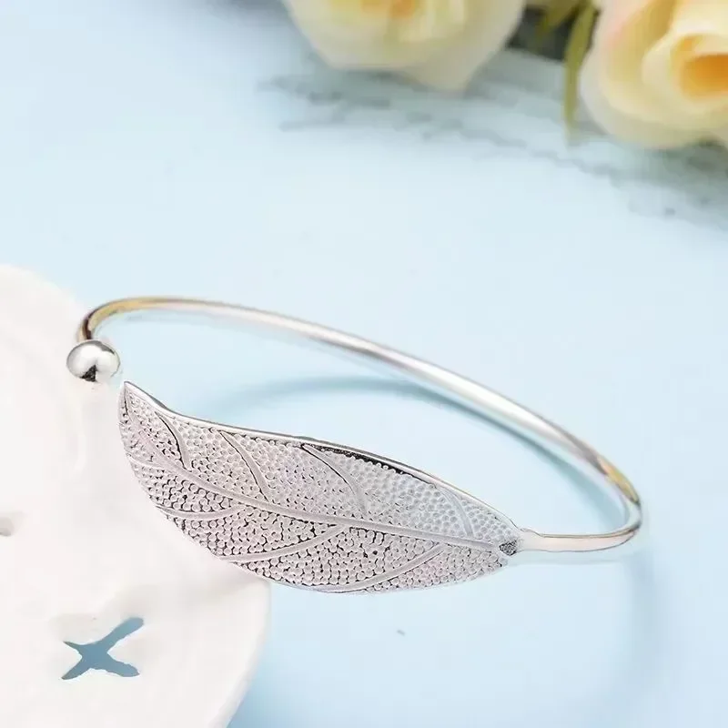 

Fashion 925 Sterling Silver Woman Cuff Bracelet Open Leaf Shaped Adjustable Charm Bangle Girls Party Jewelry Christmas Gifts