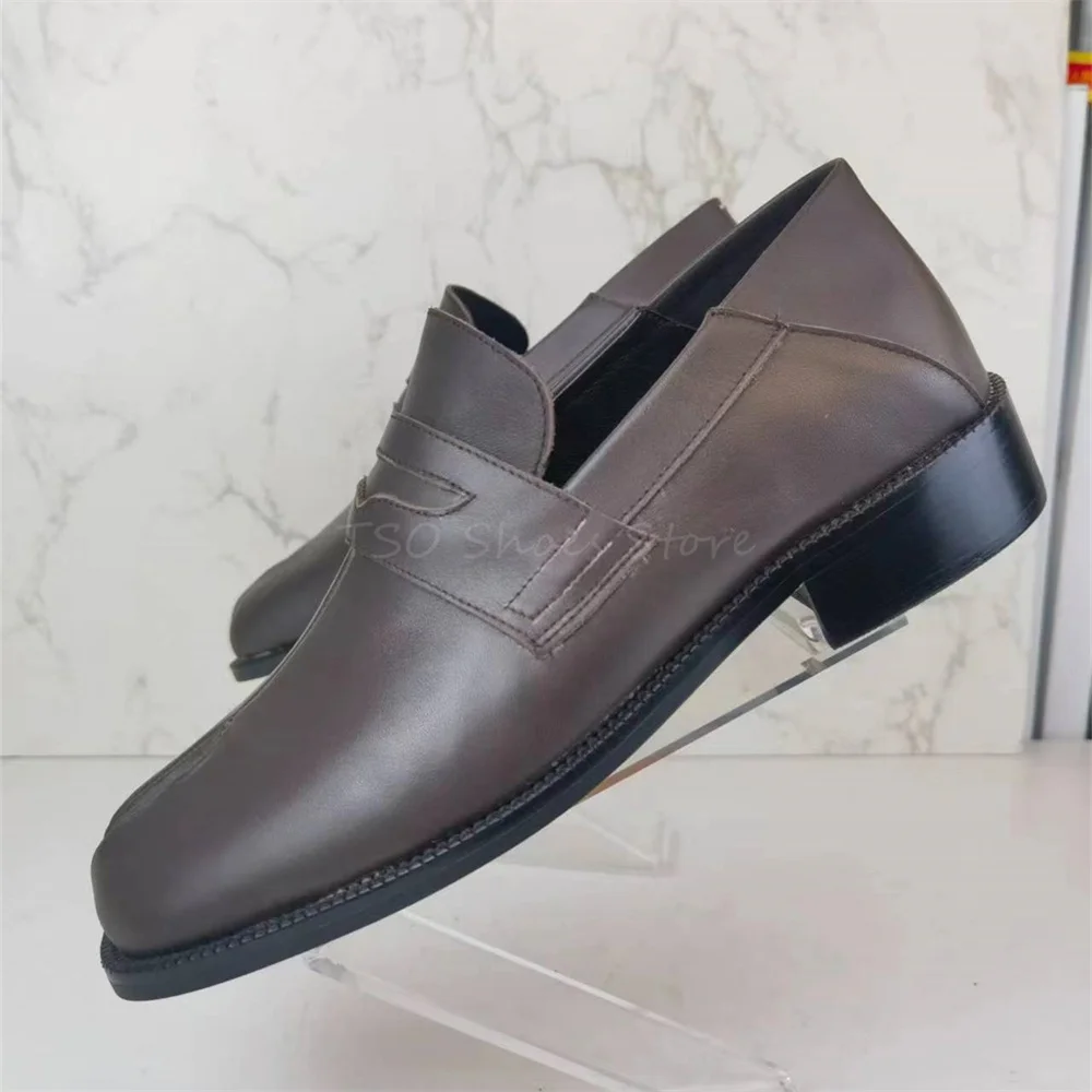 Scarpe da uomo con punta divisa quadrata Mocassini Scarpe da gentiluomo in vera pelle marrone stile retrò britannico Scarpe casual alla moda resistenti all'usura