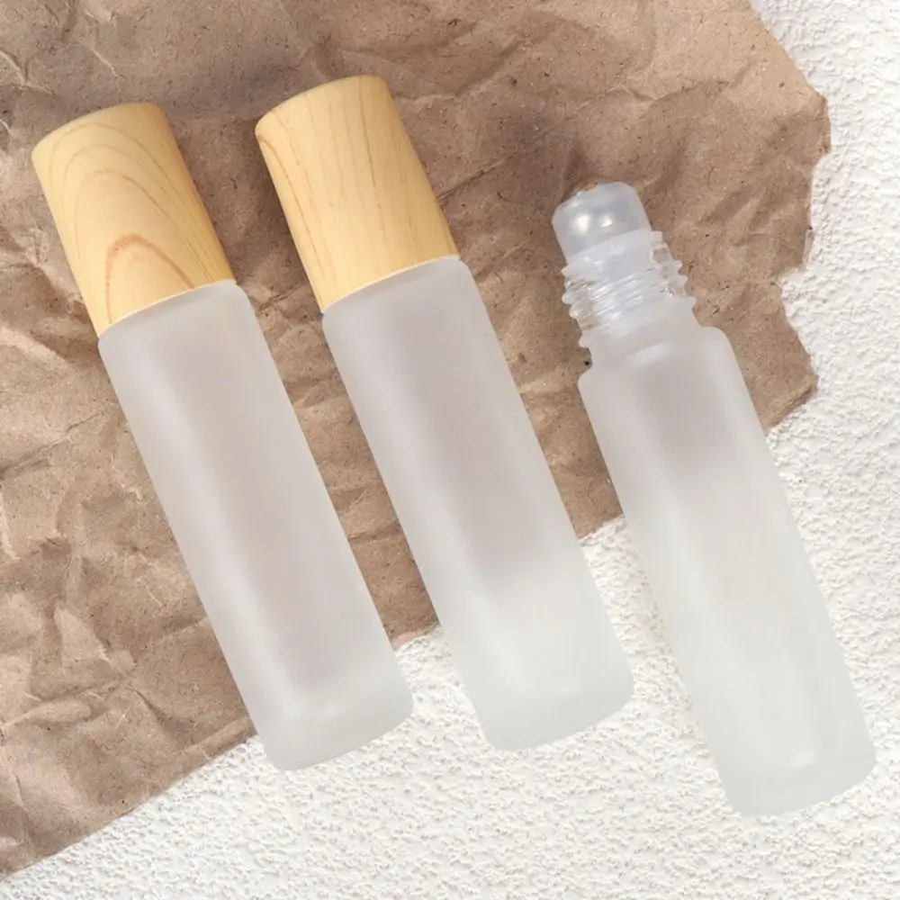 Portable 5ml 10ml Roll-on Bottle Lip Oil Refillable Essential Oil Bottles Mini Aromatherapy Wood Roller Ball Bottle Travel