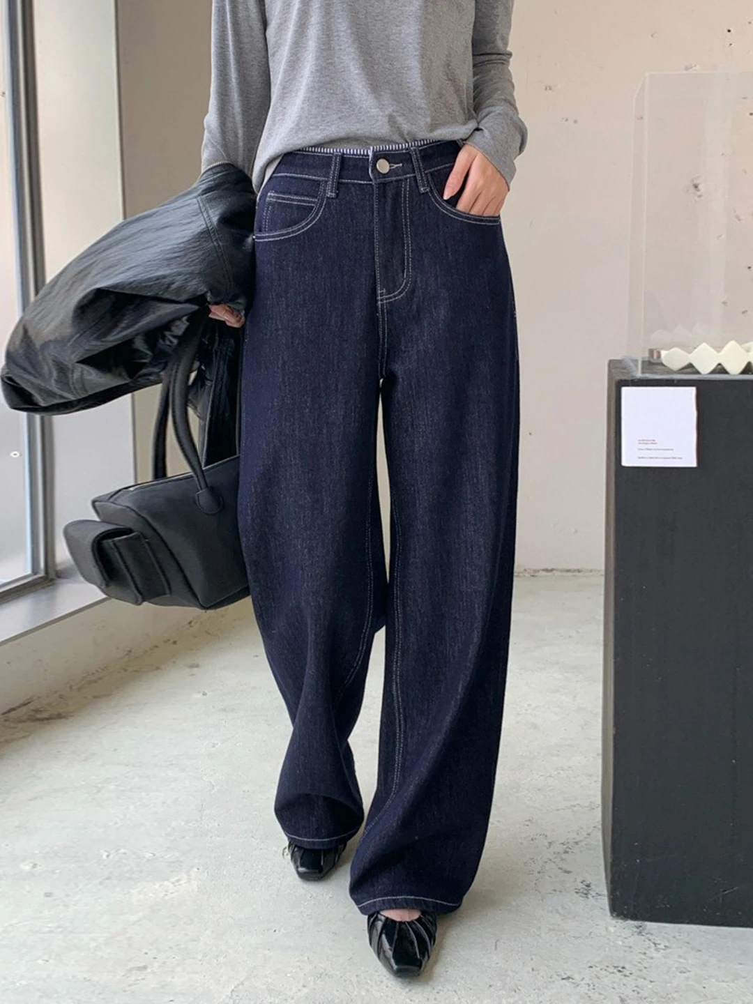 

Ретро-джинсы прямого кроя из эластичного денима с четырехсторонним растяжением, женские, новинка 2025 года, осень-зима, универсальные, стройнящие, с цветными вставками, широкие штанины...