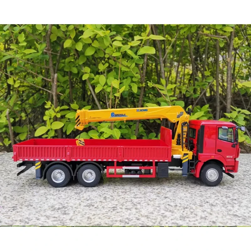 Diecast 1:35 Scale XCMG Integrated Truck Crane Alloy Truck Model Collection Souvenir Ornaments Display Vehicle Toys