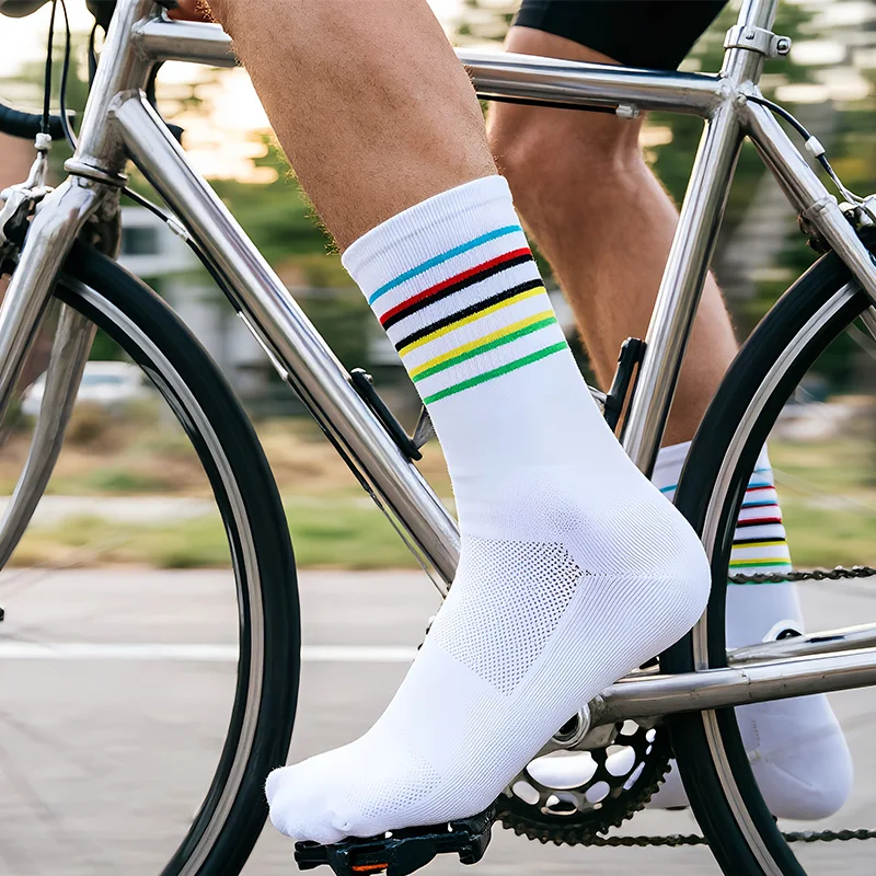 1 Paar Radsocken, atmungsaktiv, schweißabsorbierend, Basketballsocken, rutschfest, schnell trocknend, für Outdoor-Sportarten, Laufsocken ﻿