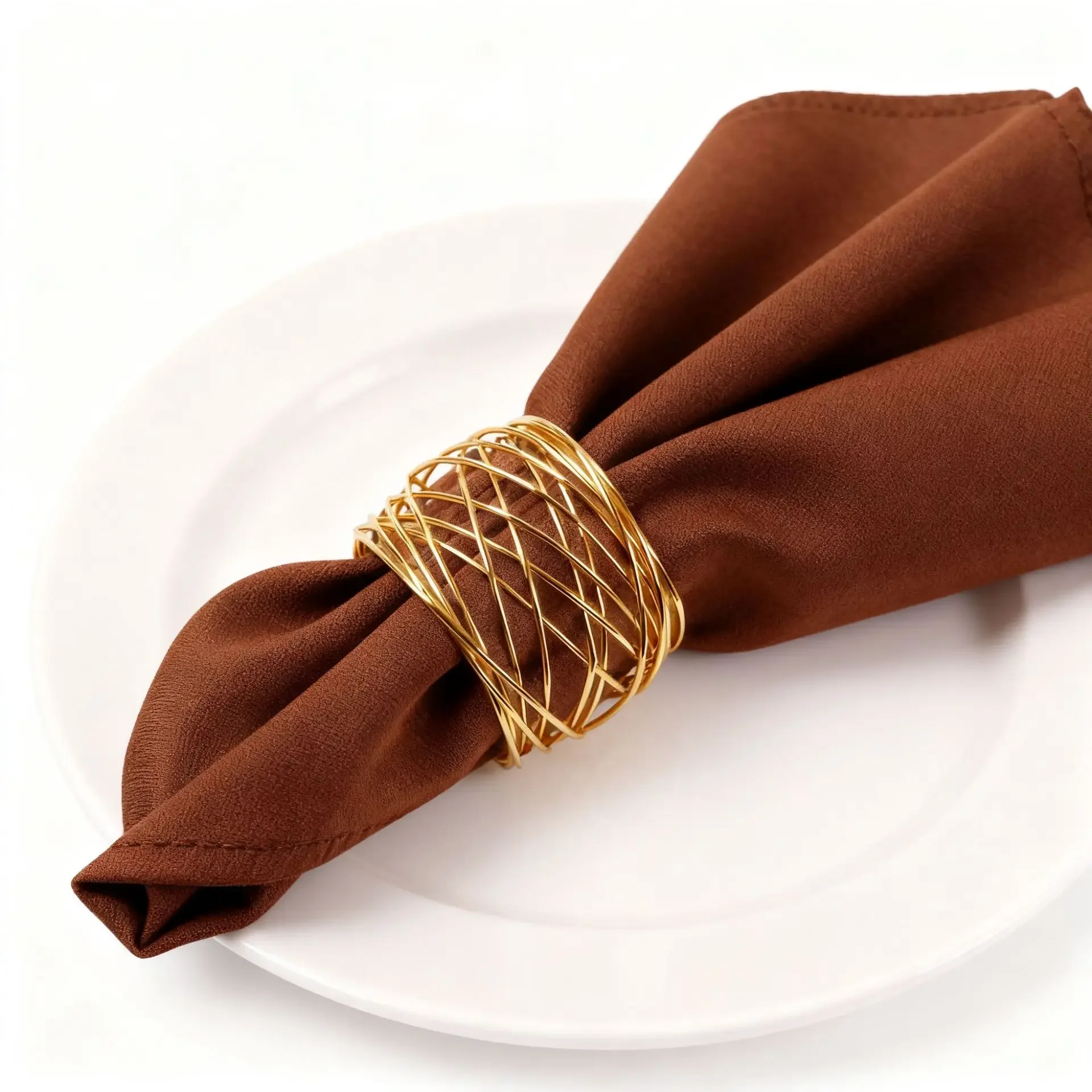 12PCS Electroplated Metal Woven Mesh Napkin Rings for European Hotels Restaurants Wedding Decoration Table Setting Napkin Holder