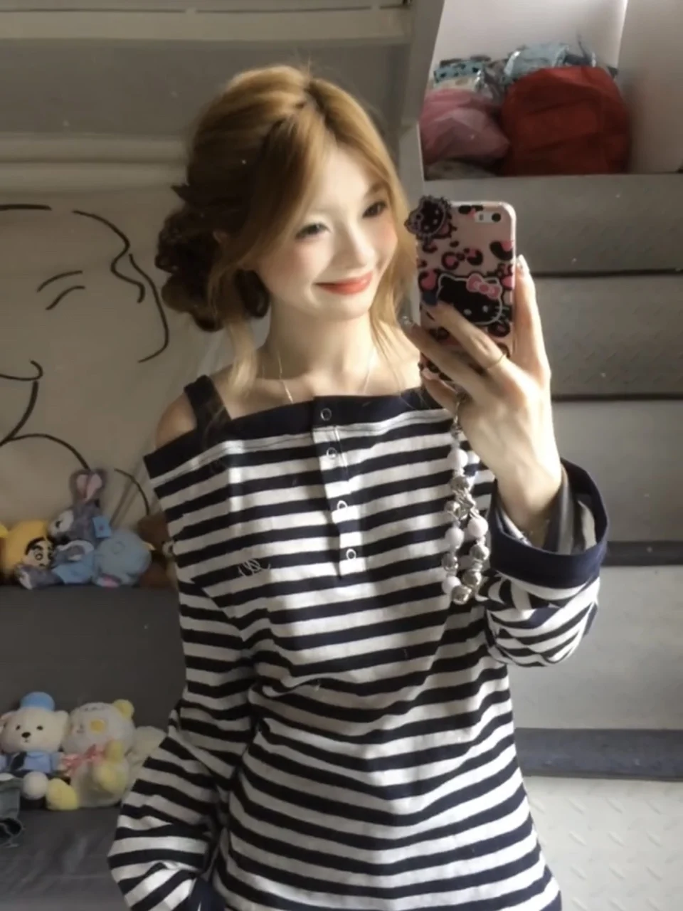 韓国風ストライプフェイクツーピースワンショルダーロングスリーブTシャツレディース秋ジェントルレイジーオルダーベアードトップ