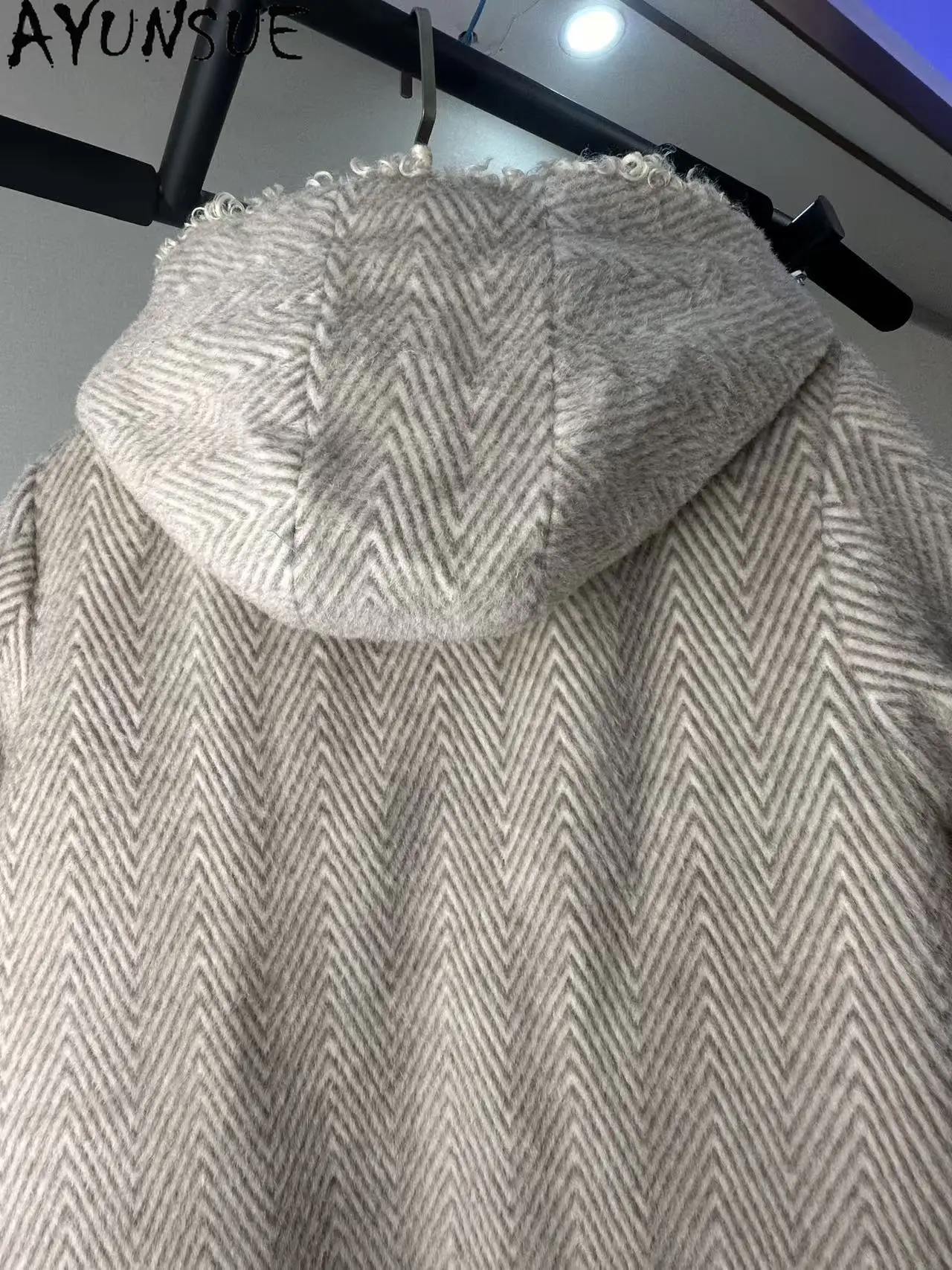 AYUNSUE Kurtka z prawdziwej wełny męska zimowa ciepła kurtka z owczej wełny unikalne płaszcze promocja drobne wady bez zwrotu bez wymiany