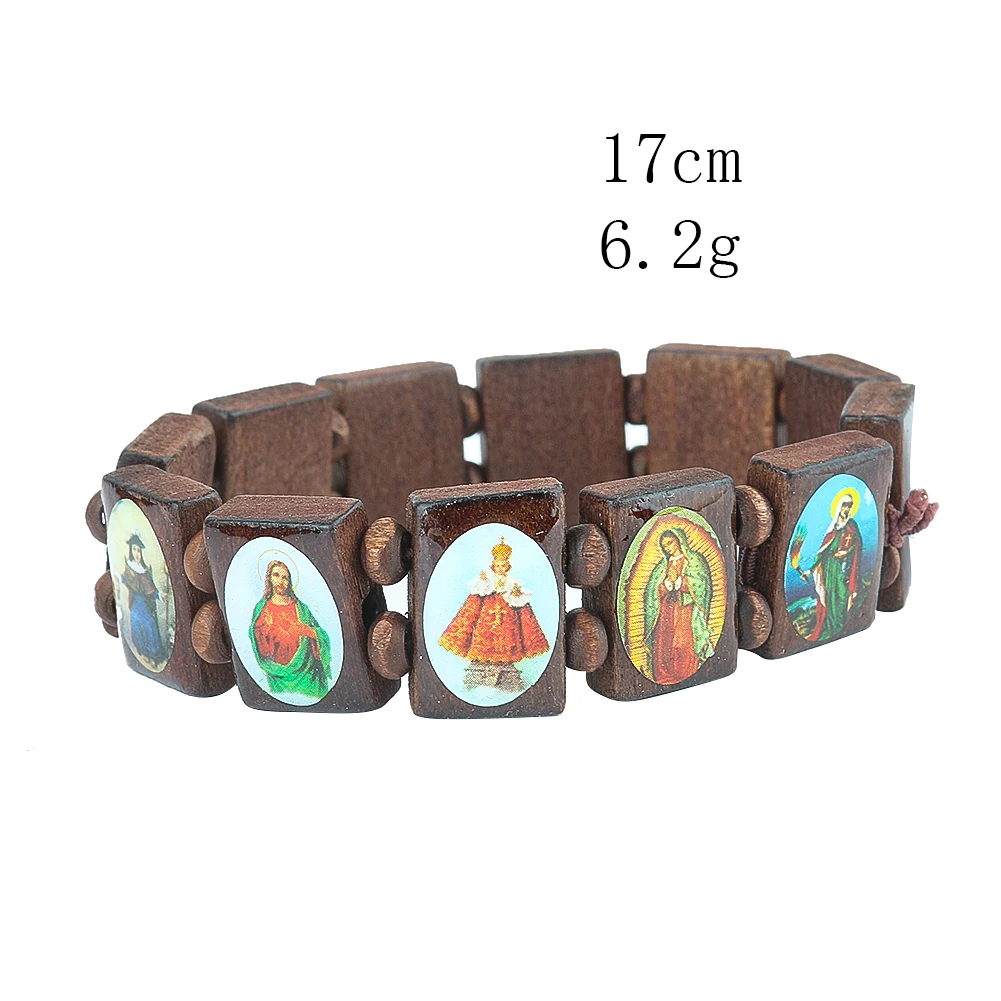 Charm Bracelet Christian Jesus Dripping Oil Photo Wood Chip Elastic Rope Bracelet for Woman and Man Religious Pray Jewelry Gift