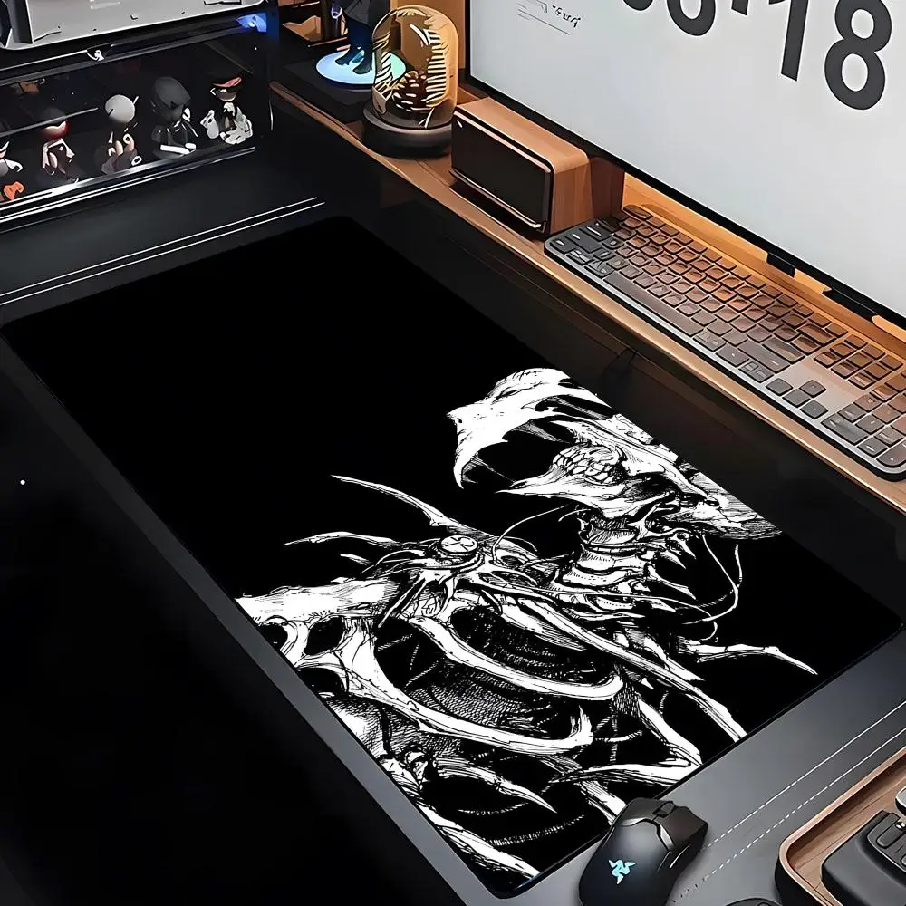 Demonic Satanic Scary Skull Mouse Pad diy customization xxxl Gamer  Large Mouse Mat Natural Rubber Desk Rug PC Desk Mats Design