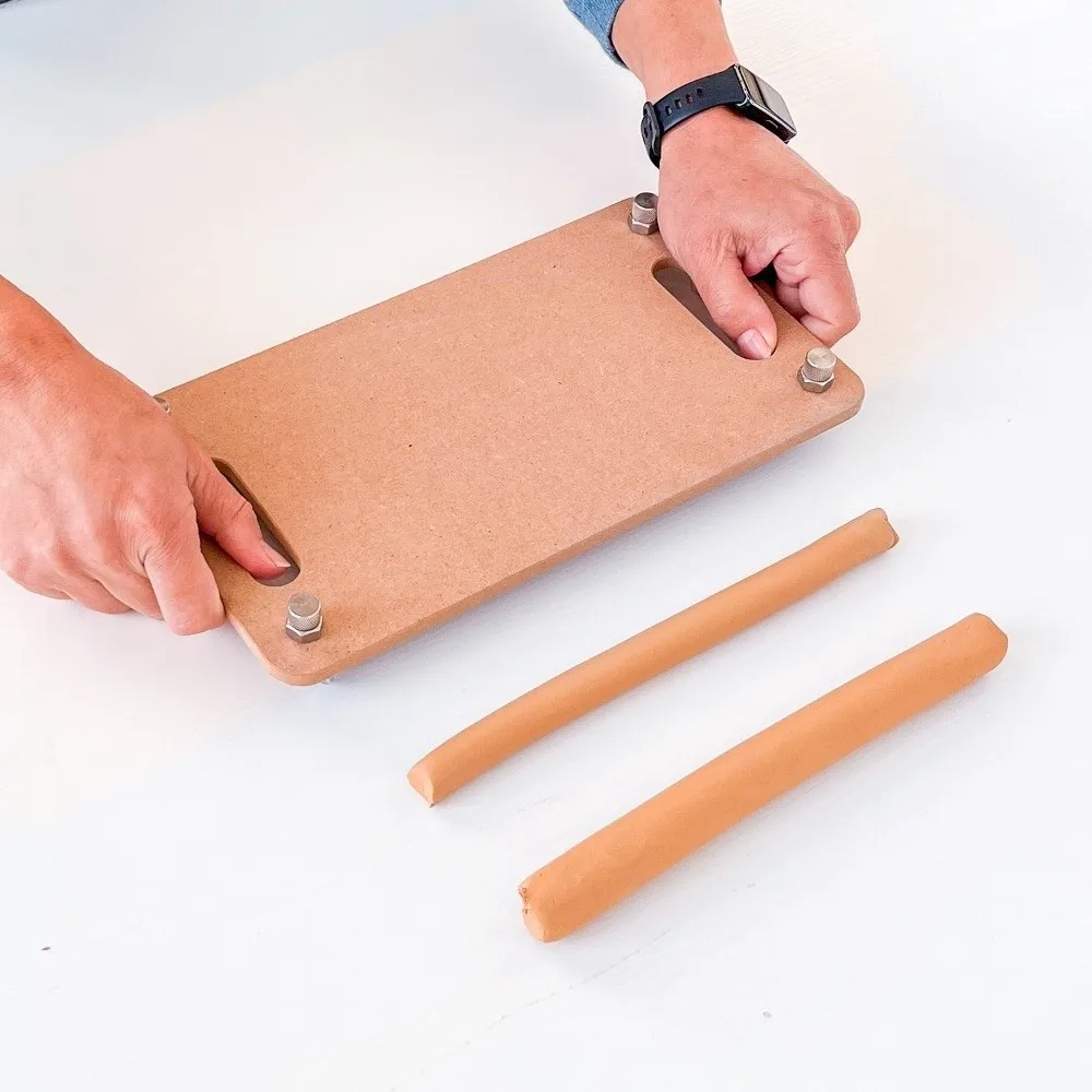 Durable Adjustable Thickness Clay Coil Rolling Board Handmade Pottery Craft DIY Hand Building Clay Board Mud Strip Making Tool