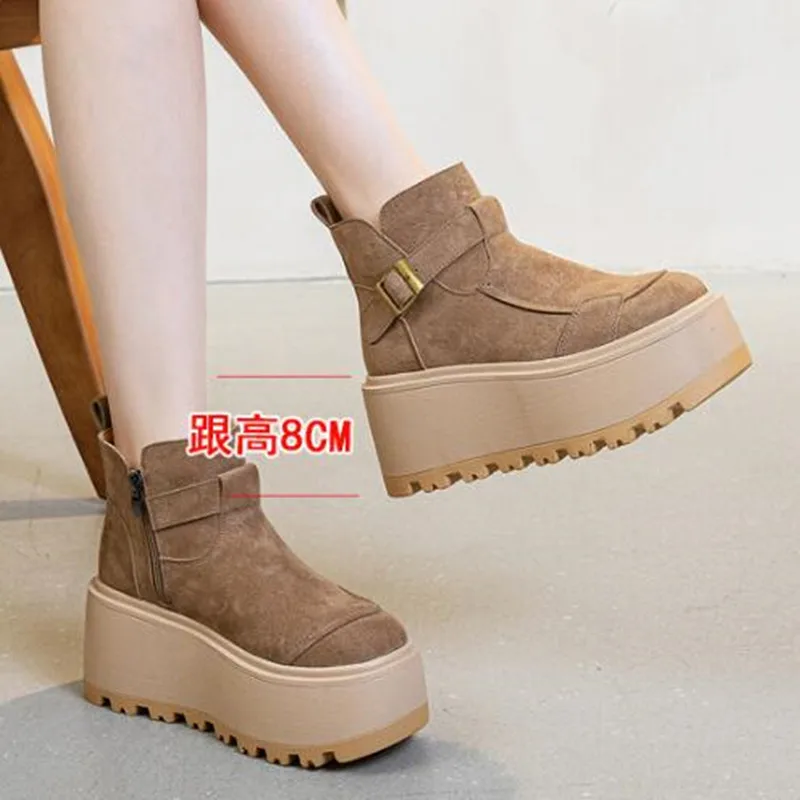 

Роскошные замшевые модные женские ботильоны из натуральной кожи, весенняя обувь, зимние теплые плюшевые осенние ботинки на танкетке с дымоходом на платформе 8 см