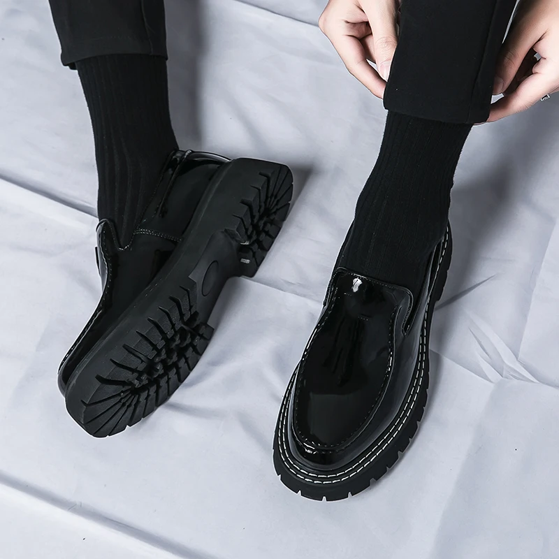 Men's Thick Bottom Leather Loafers Black Gentleman Dress Shoes Casual College Style Office Business High Quality Luxury Loafers