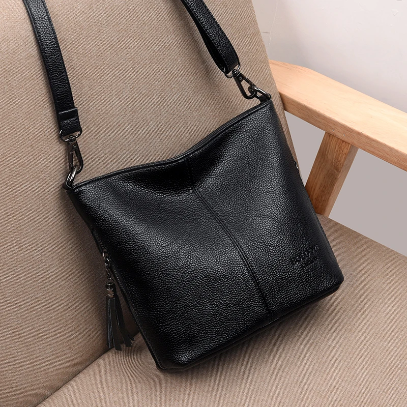 Bolso cruzado de cuero suave para mujer, bandolera informal de lujo, de diseñador, novedad de 2022