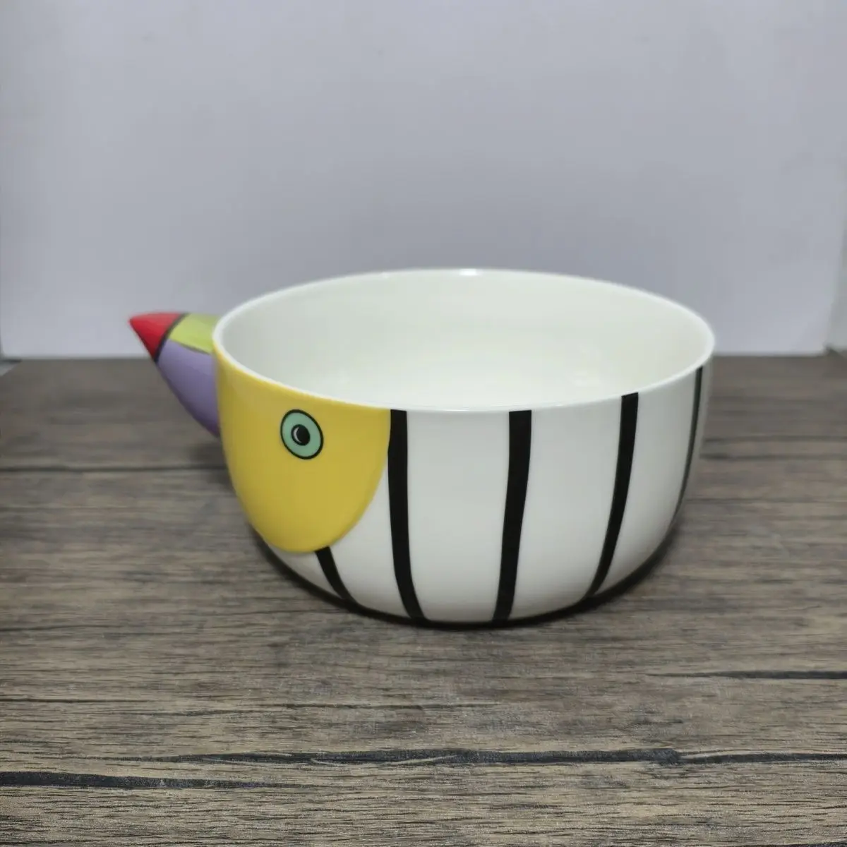 Beautiful toucan glaze color high temperature ceramic bowl for home use