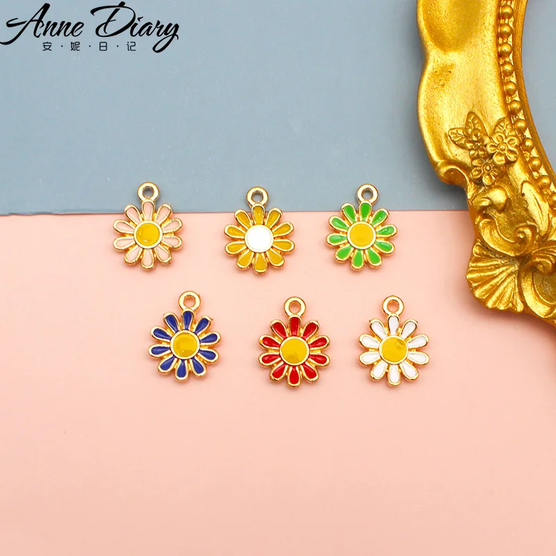 20 Pcs/lot Fashion Small Daisy Pendant Making Accessories Charms For Women, Earrings/Necklace Handmade DIY Jewelry Wholesale