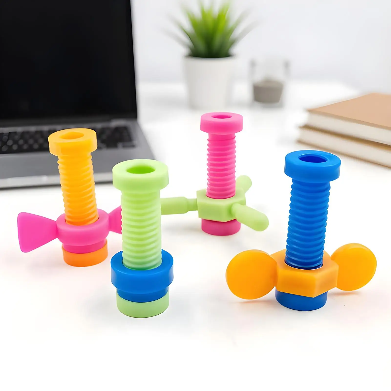Fidget lápiz Toppers pequeño colorido Fidget Pen Top juguete para adultos ligero relajante herramienta de humor para hombres niños jóvenes niñas adolescentes