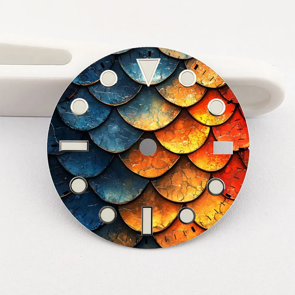 285mmのドラゴンスケールパターンダイヤルnh35ダイヤルクリエイティブカラープリントシリーズダイヤルは、nh35-36ムーブメントウォッチアクセサリーに適しています。