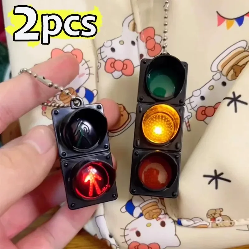 1/2Pcs Mini Traffic Light Keychain Adults Kids Creative Light-Emitting Toy Pendants Pedestrian Light Fashion Bag Pendant Gifts