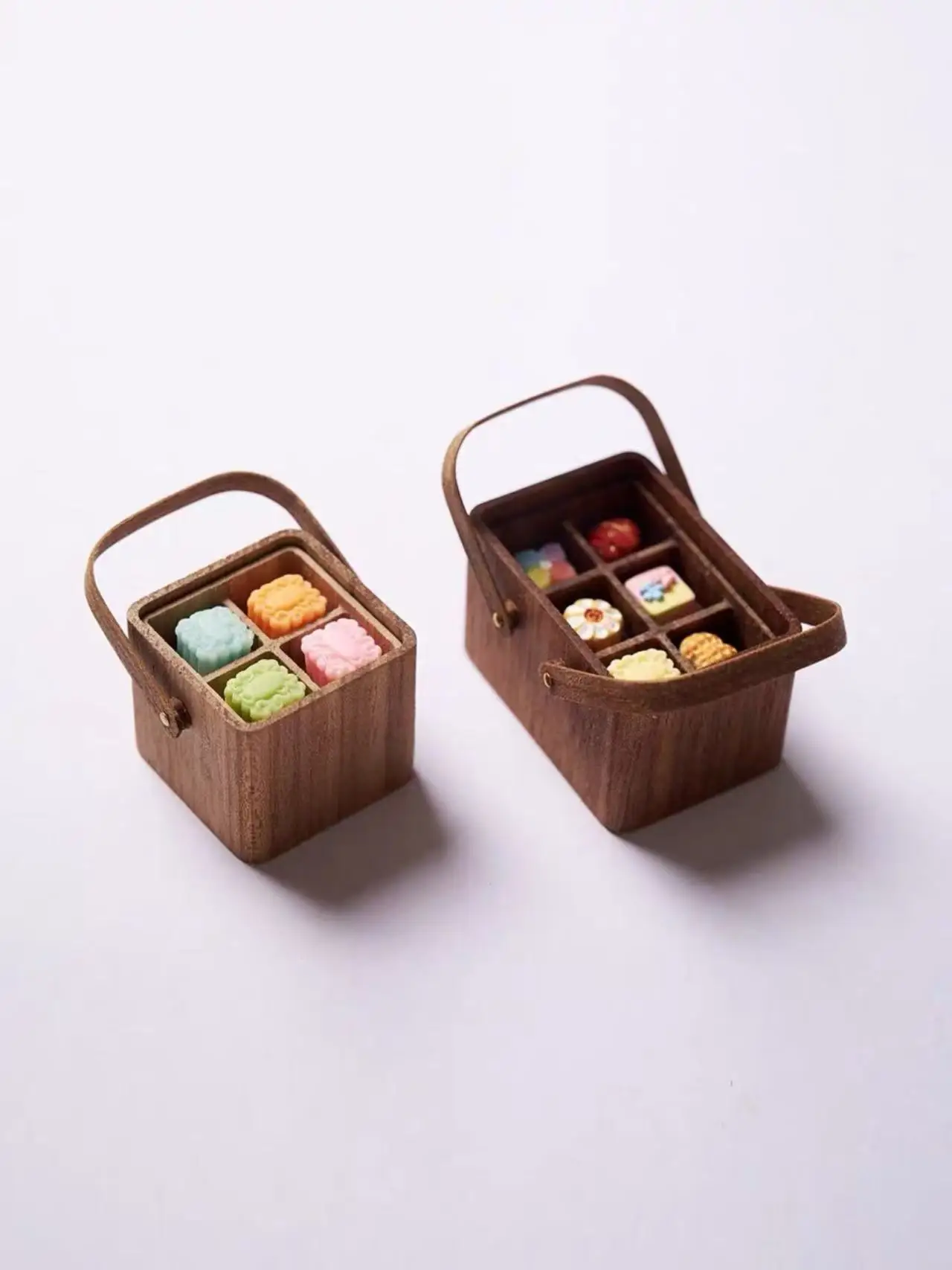 Miniature Vintage Table and Chair Furniture Props Doll House Biscuit Storage Bucket Wood Grain Basket Model Blythe Mini Milk Toy