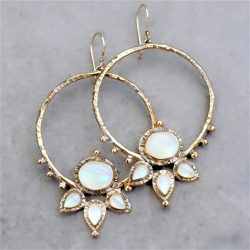 Delicate Vintage Inlaid Synthetic Opal Lotus Pendant Earrings for Women Elegant Charming Banquet Celebration Jewelry Accessories