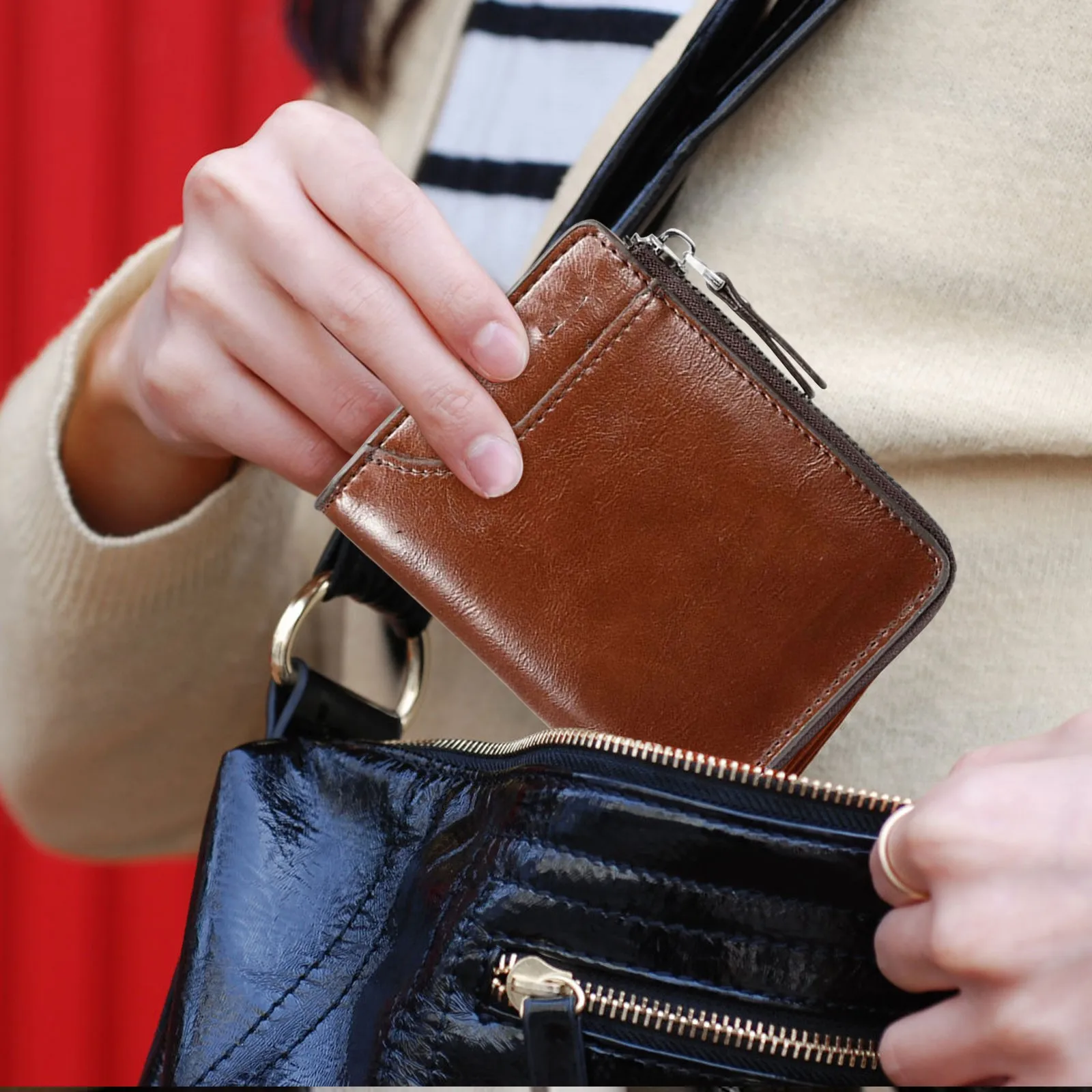 

Men'S Closed Leather Wallet, Vintage Leather Bifold Slim Wallet With Id Window And Card Slots Mature Business Wallet