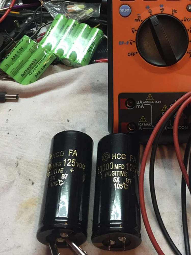 125V 10000uF コンデンサ交換用 120V 100V オーディオアルミニウム電解フィルター電流コンデンサ 35x80mm アンプ用