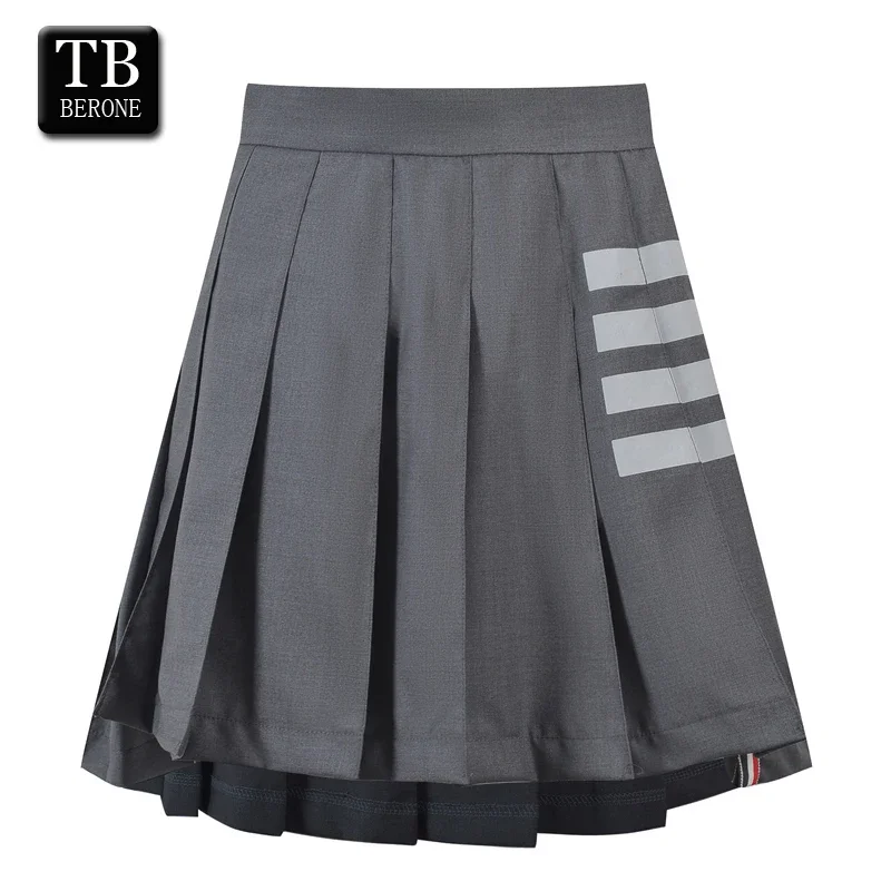 

TB BERONE 2023 Women Skirts Thom Brand Slim Skirts Above Knee Mini Skirt Anchor Embroidery Casual Summer Short Pleated Skirt