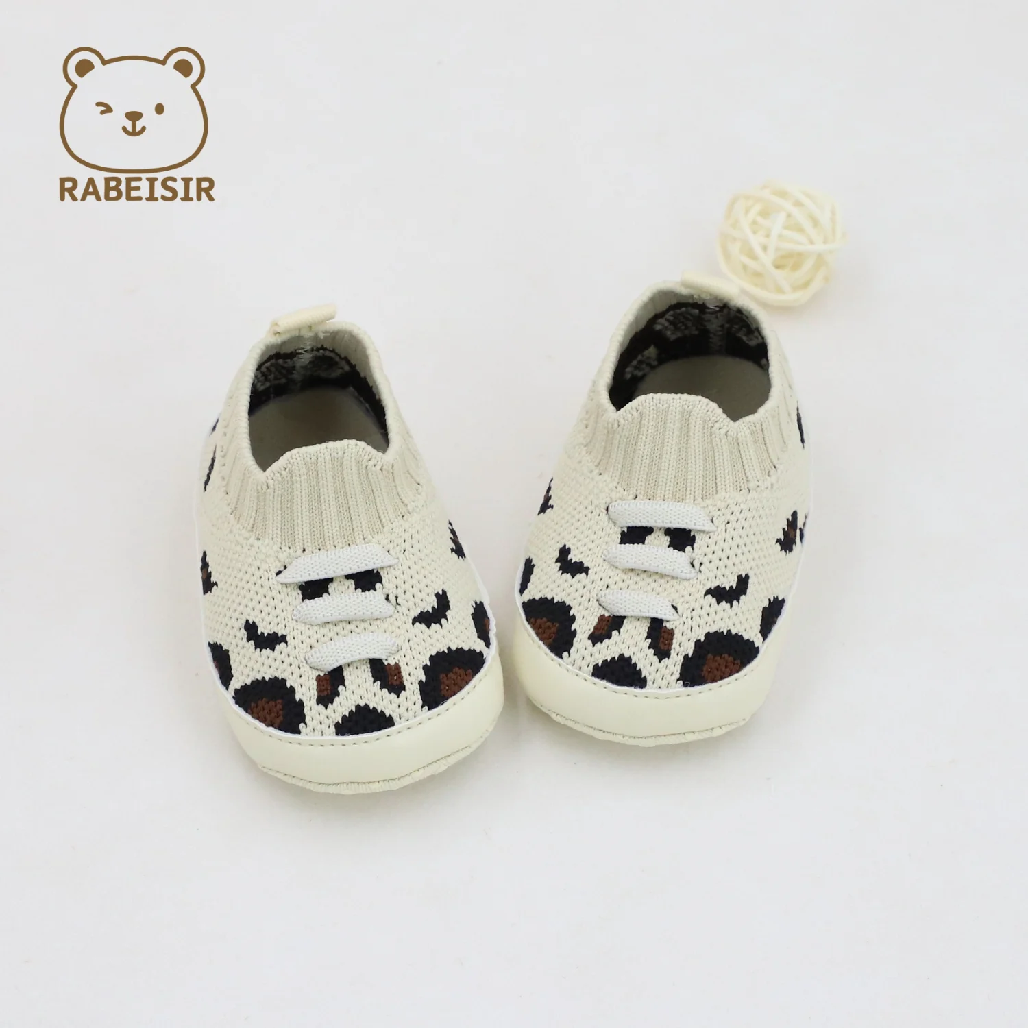 

Весенне-летняя детская обувь для прогулок: удобная и дышащая повседневная обувь для малышей в возрасте 0–1,5 лет.