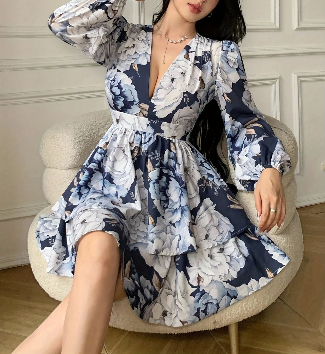 

Women's Long Sleeve Blue Flower Elegant Sexy V-neck Printed Dress