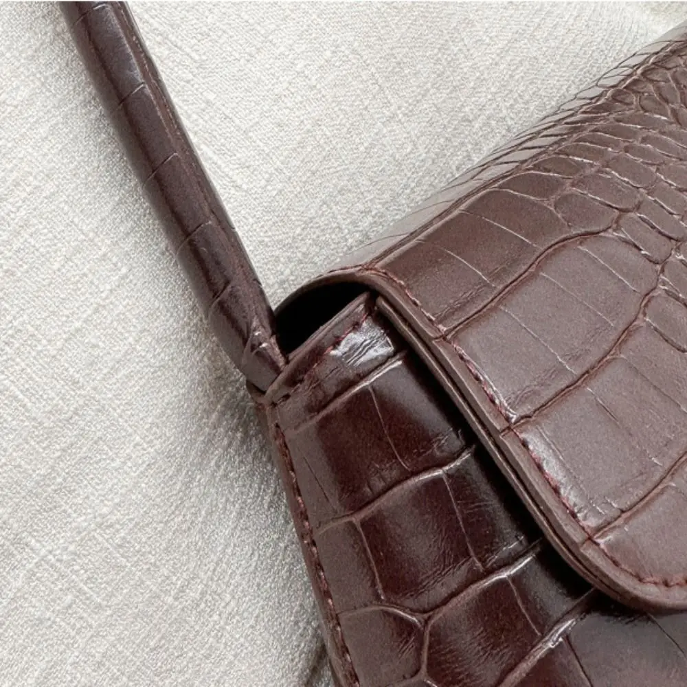 خمر حجر نمط تحت الإبط حقيبة يد سعة كبيرة بولي Leather حقيبة كتف جلدية موضة النمط الفرنسي مستطيل حقيبة الإبط