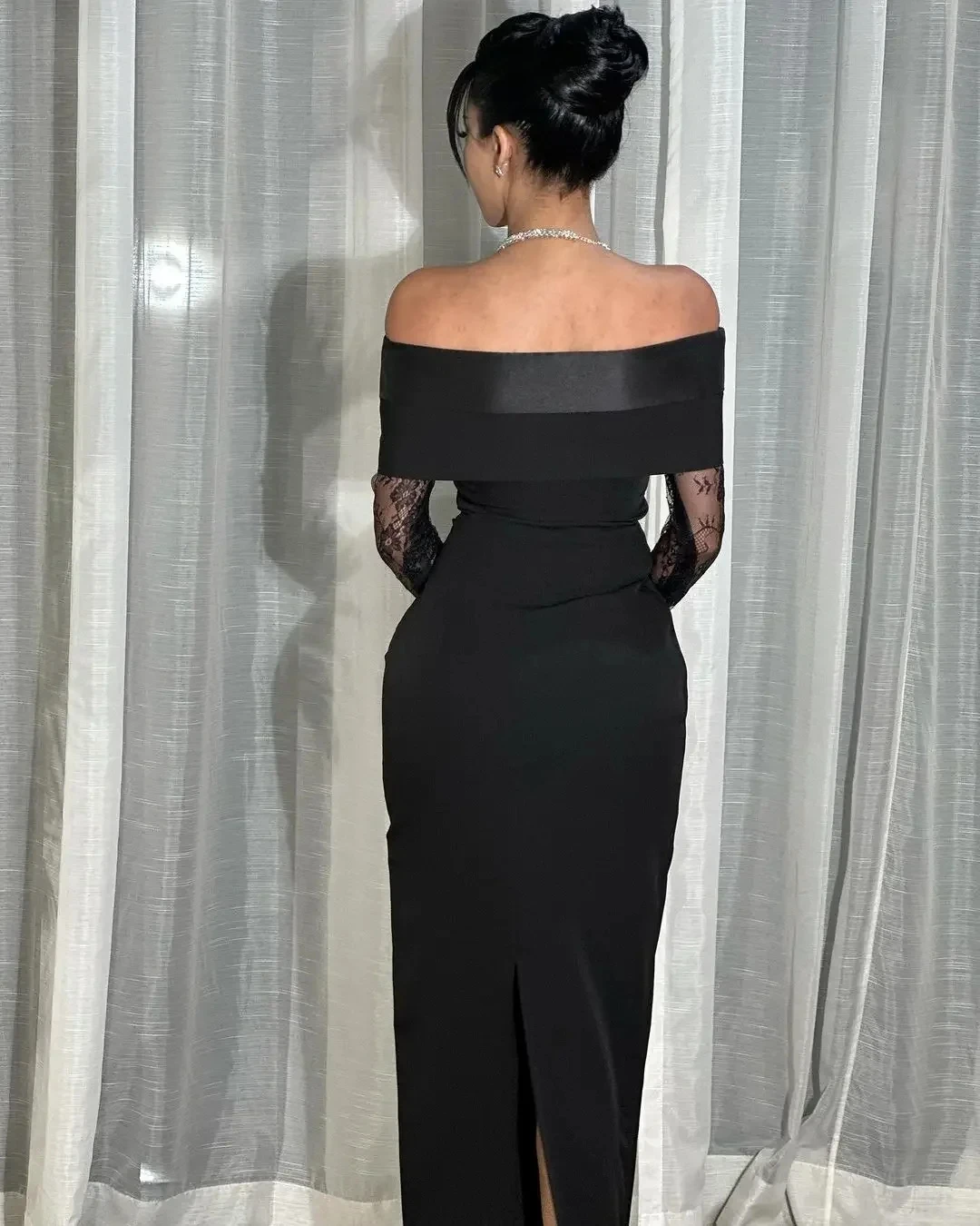 Elegante arabo Dubai abito da sera formale scollo a barca maniche lunghe pizzo raso guaina ballo di fine anno abiti da festa Robe De Soiree