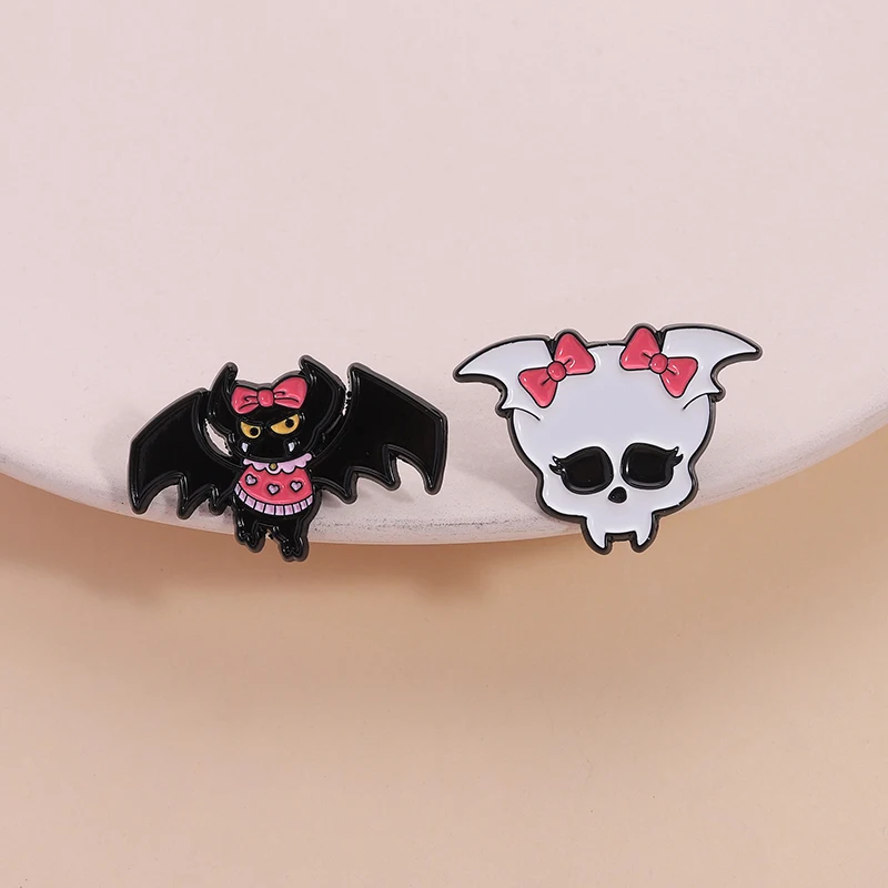 2-5 قطعة/المجموعة الرسوم المتحركة أفلام شخصيات كرتونية المينا دبابيس الخيال فيلم هالوين الهيكل العظمي دبابيس شارة التلبيب مجوهرات هدايا #6