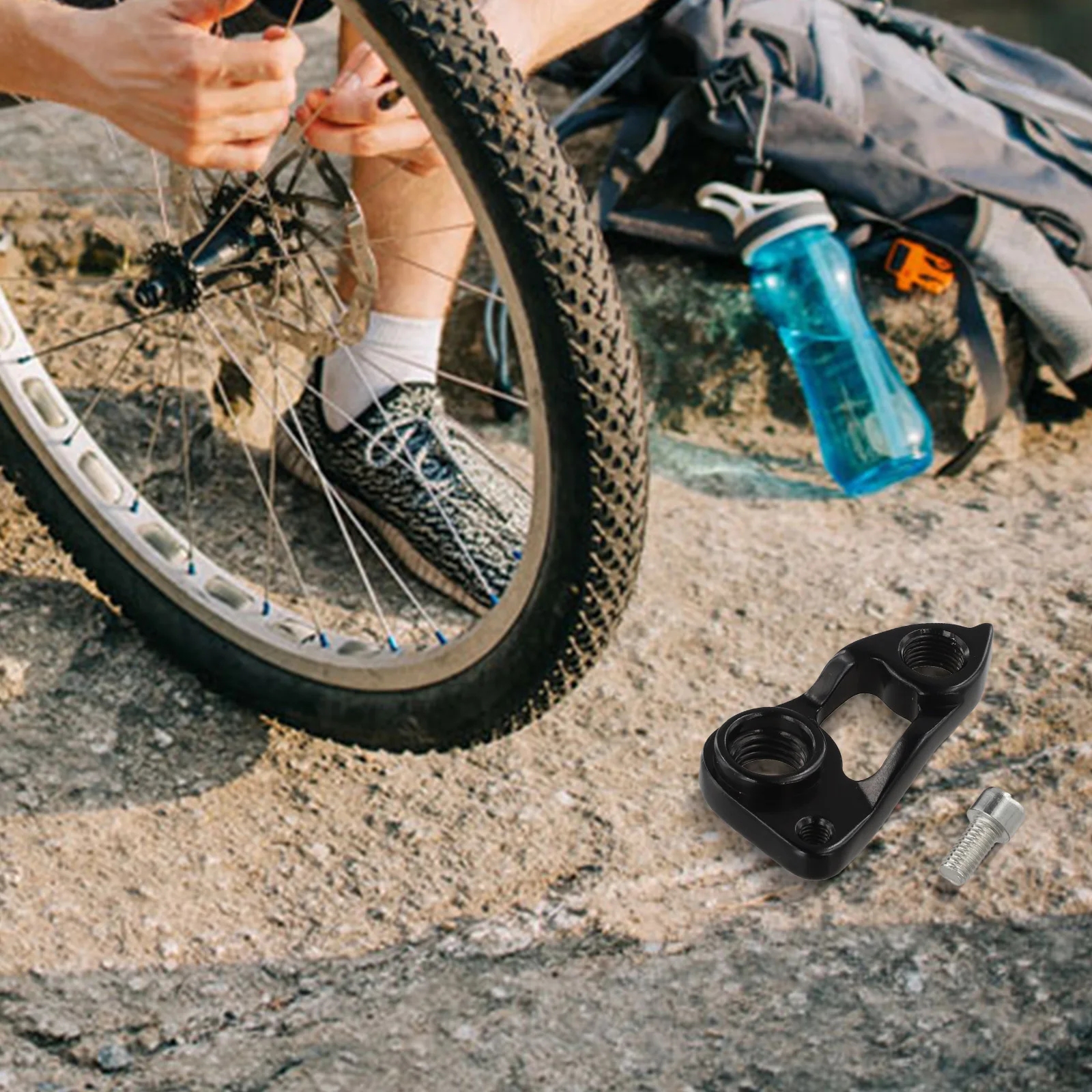 

Bike Rear Hanger Aluminium Alloy Hanger Mountain Biking 14mm*M5 Screw Aluminium Alloy Bike Parts 31mm Hole Distance