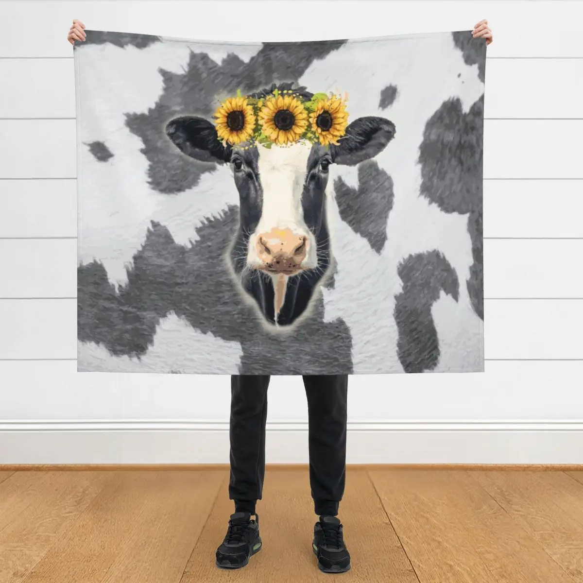 

Milk Cow Crown Throw Blanket Beach Softest Weighted Tourist Blankets
