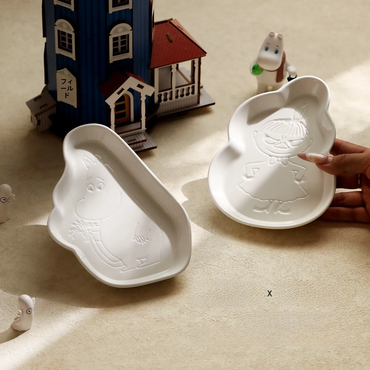 

Высокоэстетичная креативная мультяшная тарелка для детей, для фруктов и десертов, в скандинавском стиле, из белого фарфора