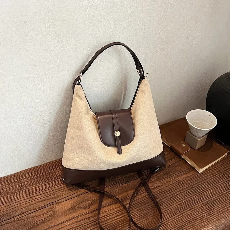 Premium sense women's large capacity leisure commuter shoulder tote bag