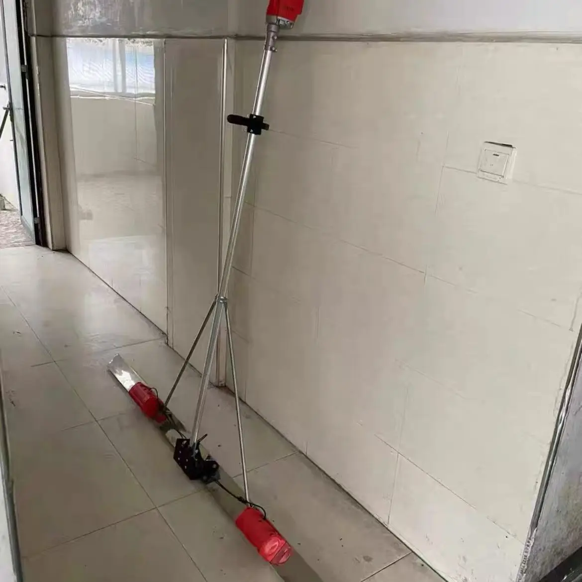 Concrete electric scraping ruler cement indoor leveling machine
