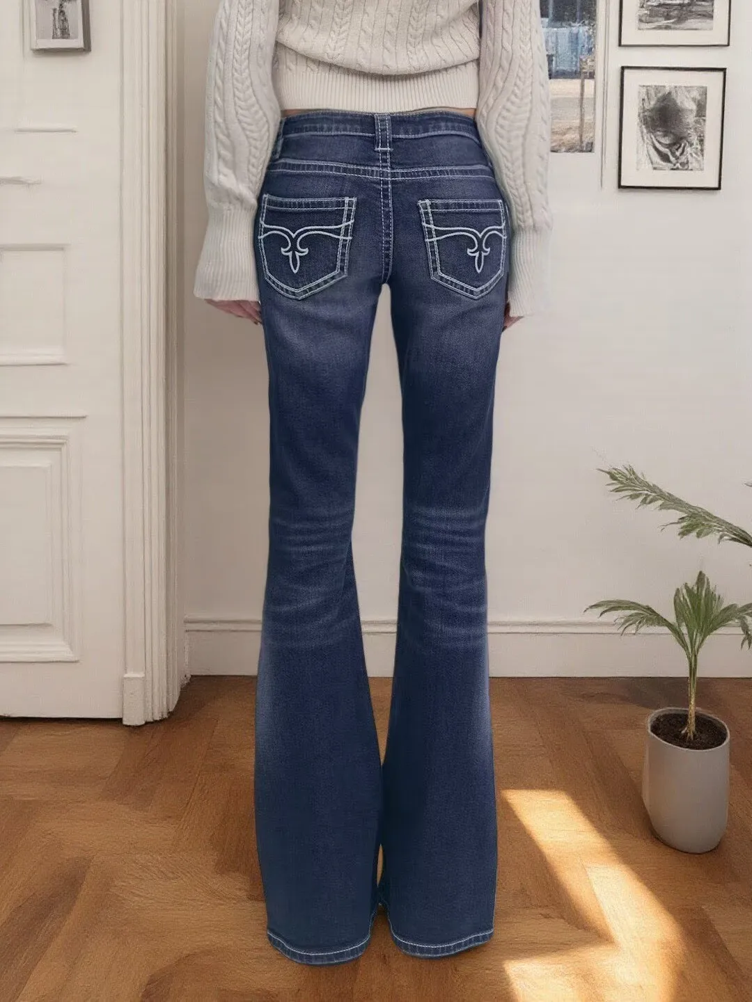 

Slim Fit Low Waist Bell Bot Denim Jeans Women's Sexy Plump Hip American Retro 2026 New Sle Cotton Elastic Fabric