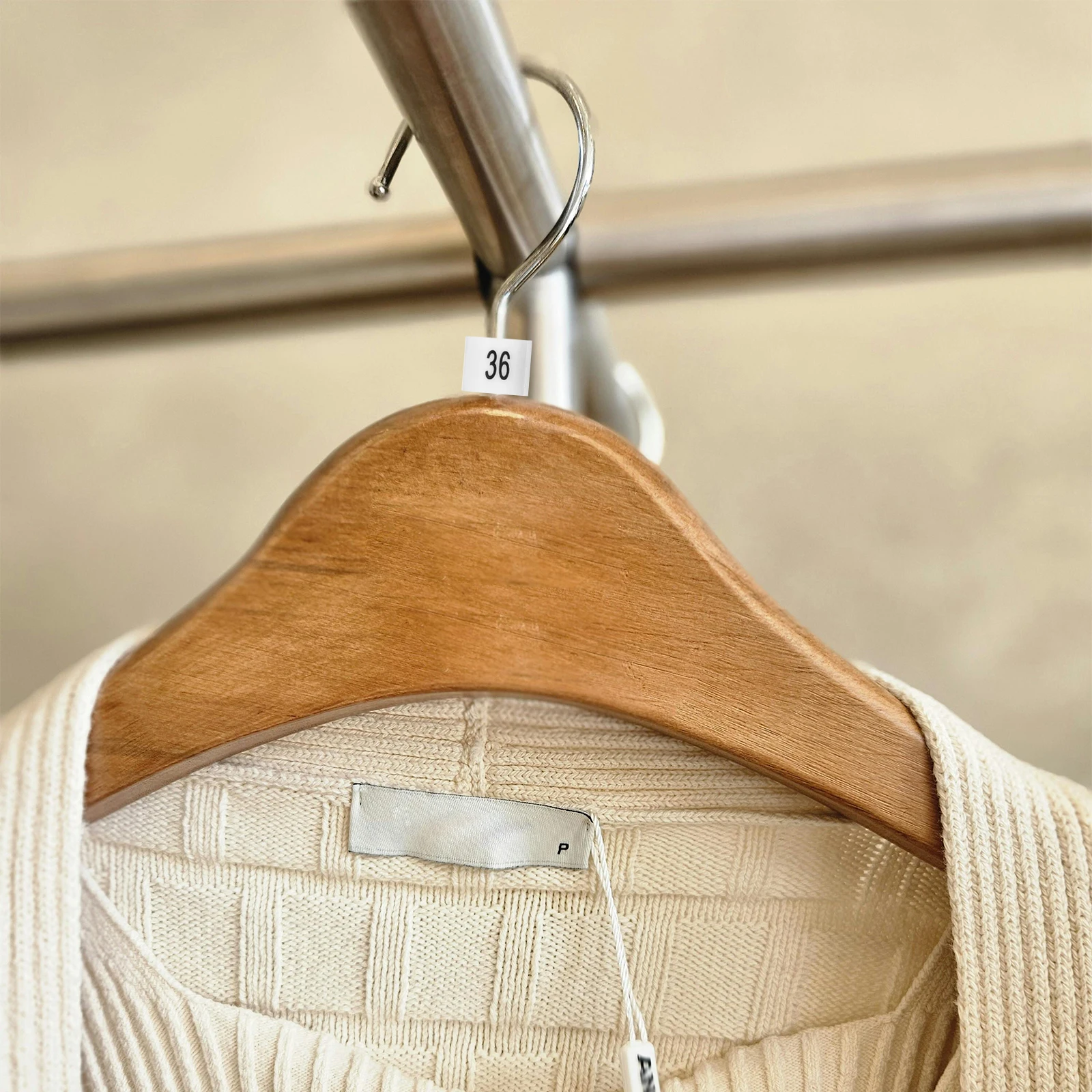 

150 Pcs Clothes Hangers for Pants Clothing Size Labels Number Rings Tag Markers Plastic