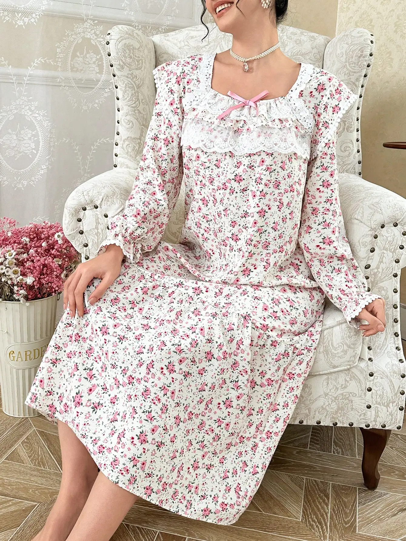 

Женская ночная рубашка с цветочным принтом, кружевными оборками и бантом, уютное платье для сна на осень-зиму