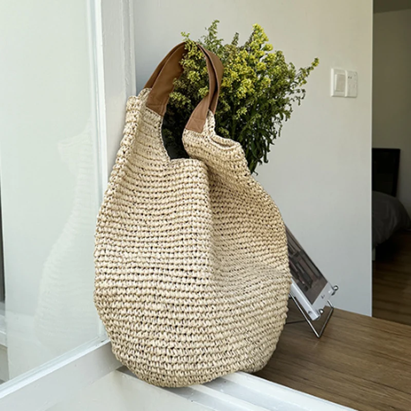 Summer Beach Vintage Handmade Woven Shoulder Bag Raffia Rattan Shopping Bags Bohemian Ladies Summer Travel Vacation Casual Tote