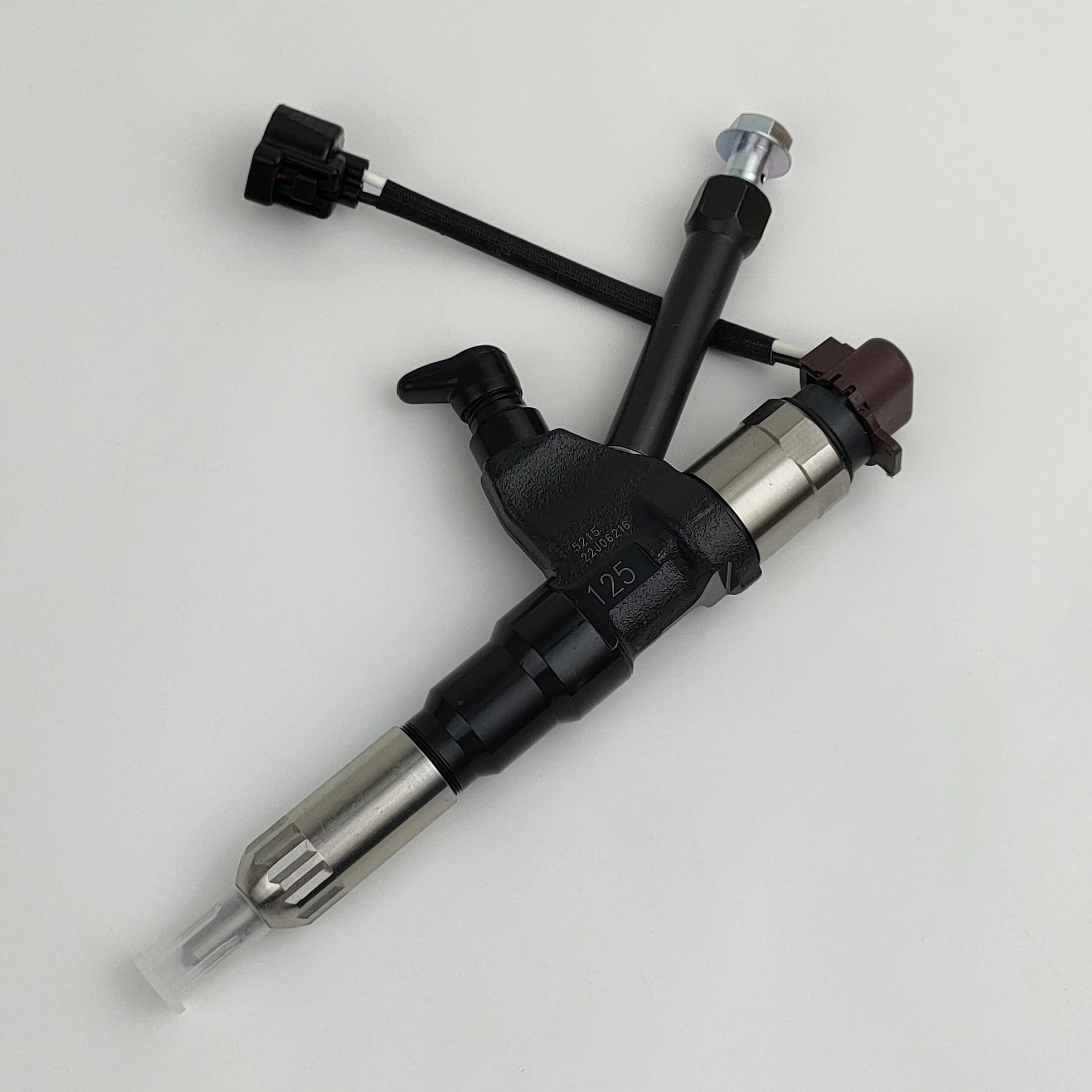 중국산 디젤 인젝터 295050 -1650 좋은 품질의 커먼 레일 인젝터 23670-E0600