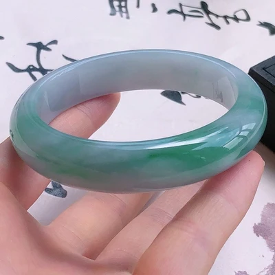 zheru Jewelry natural Myanmar light green two-tone jade 54mm-62mm bracelet exquisite princess bracelet for girlfriend to mother