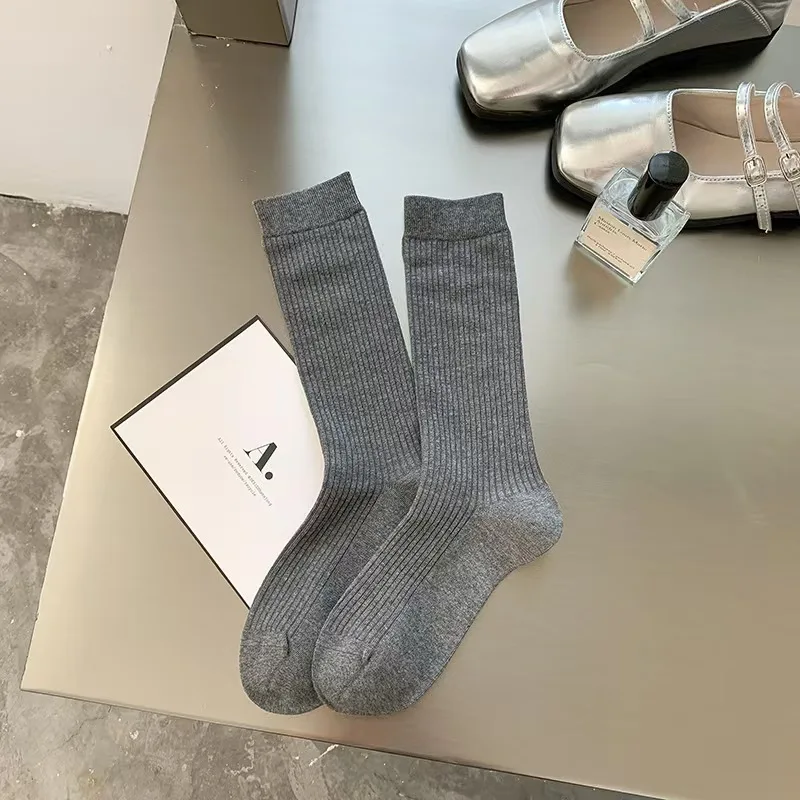 1/6 Paar Damen-Halbsocken für Herbst und Winter, einfarbig, warm, bequem, modisch, schlicht, im koreanischen Stil, lässig, gestapelt. – Detail 17