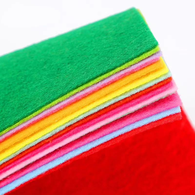 10/20/40pcs Felt Sheets Multi Color Variety Pack 15x15cm Felt Pieces Felt Squares 1mm Thickness Soft Felt DIY Fabric Squares