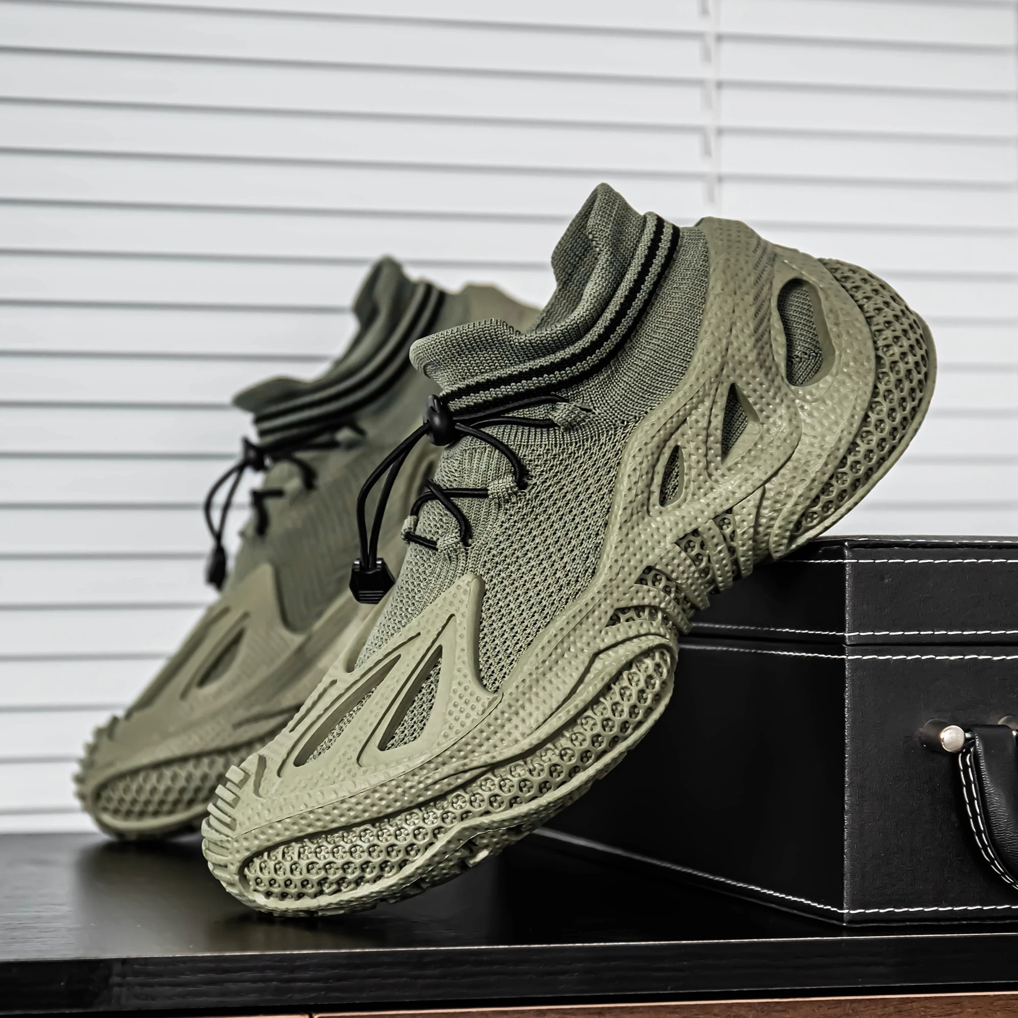 Men Shoes Sneakers … - image