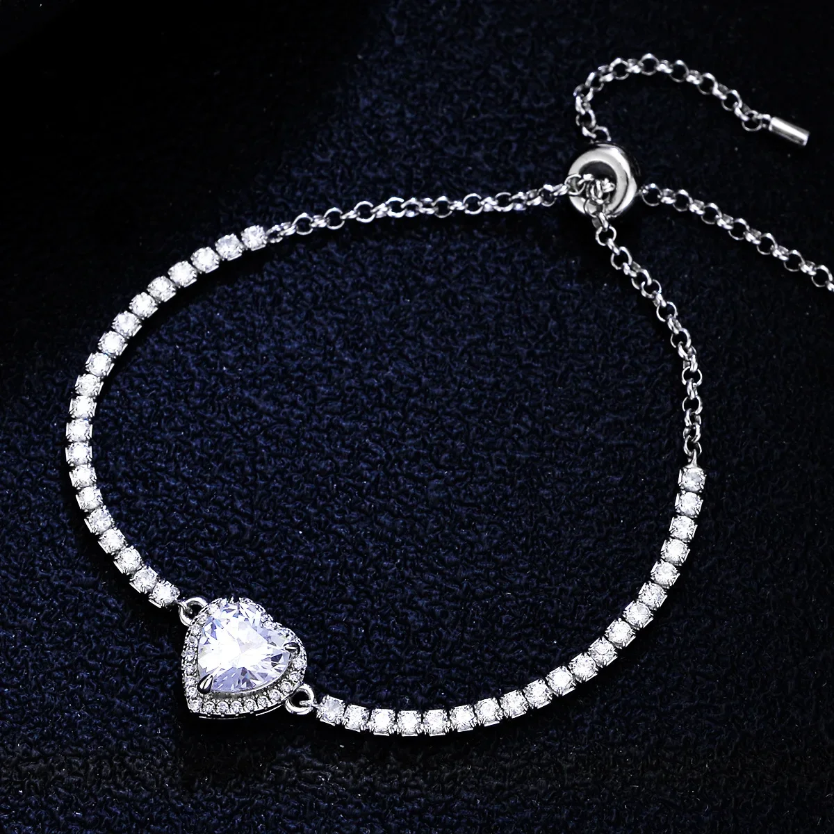 18K Gold Inlaid Diamond Bracelet, D Color, Moissanite Heart Shape, Simple and Fashionable Women's Jewelry PT950 Platinum
