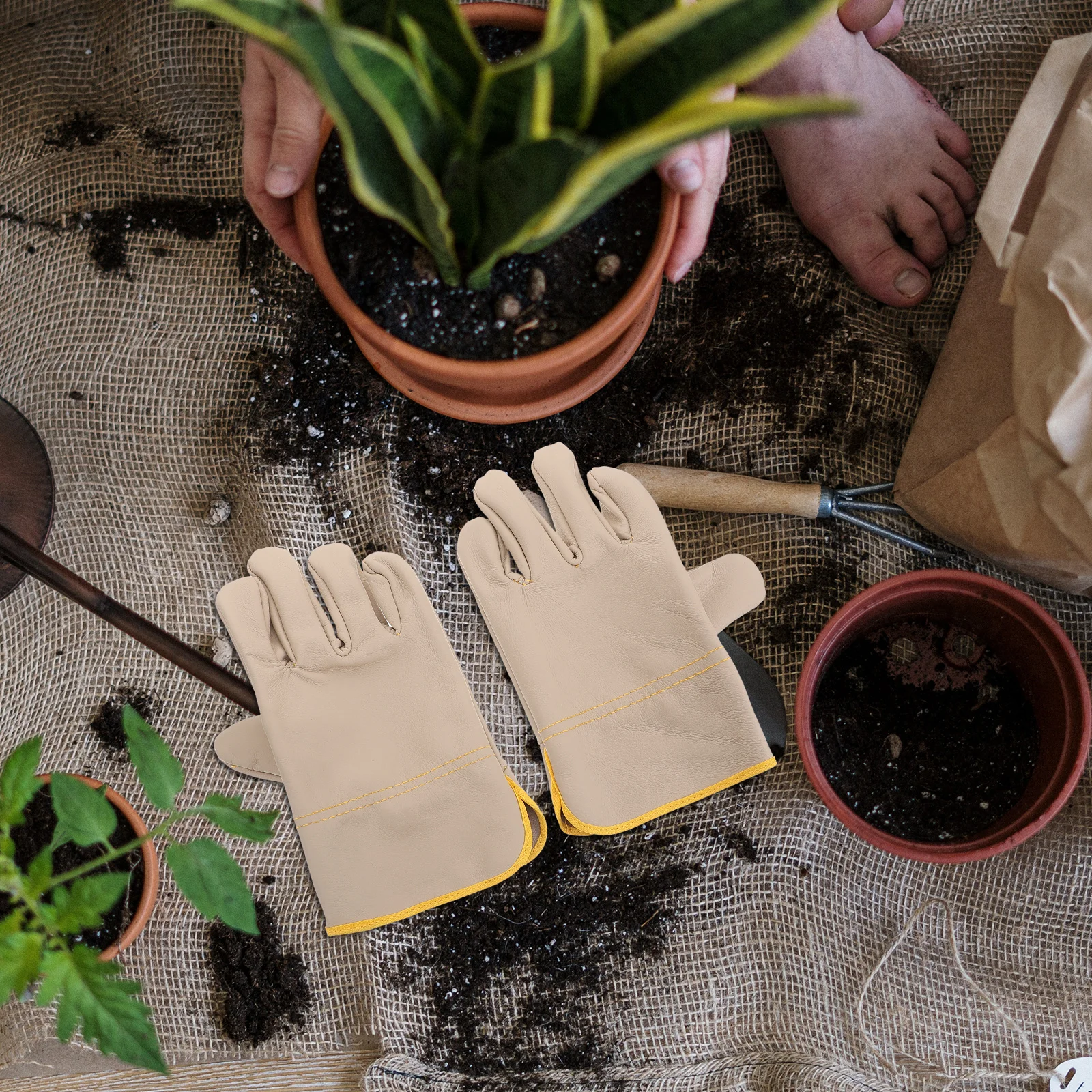 1 ペアの耐熱作業用手袋、男性用の滑り止め保護手袋、さまざまな作業環境で着用可能